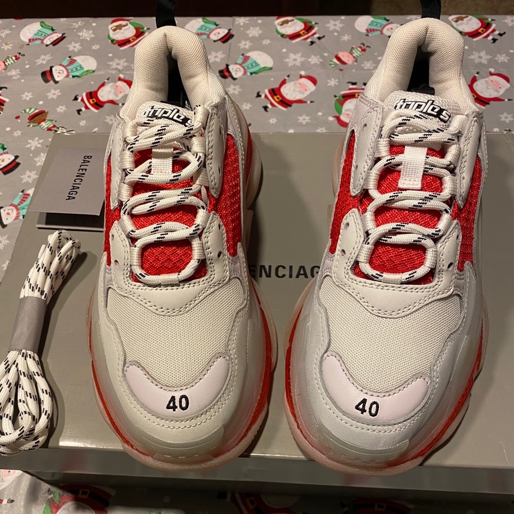 Balenciaga Triple S Sneakers size 40